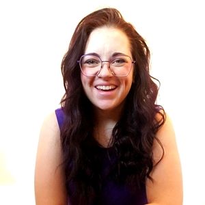 Meet your Posher, Maddie